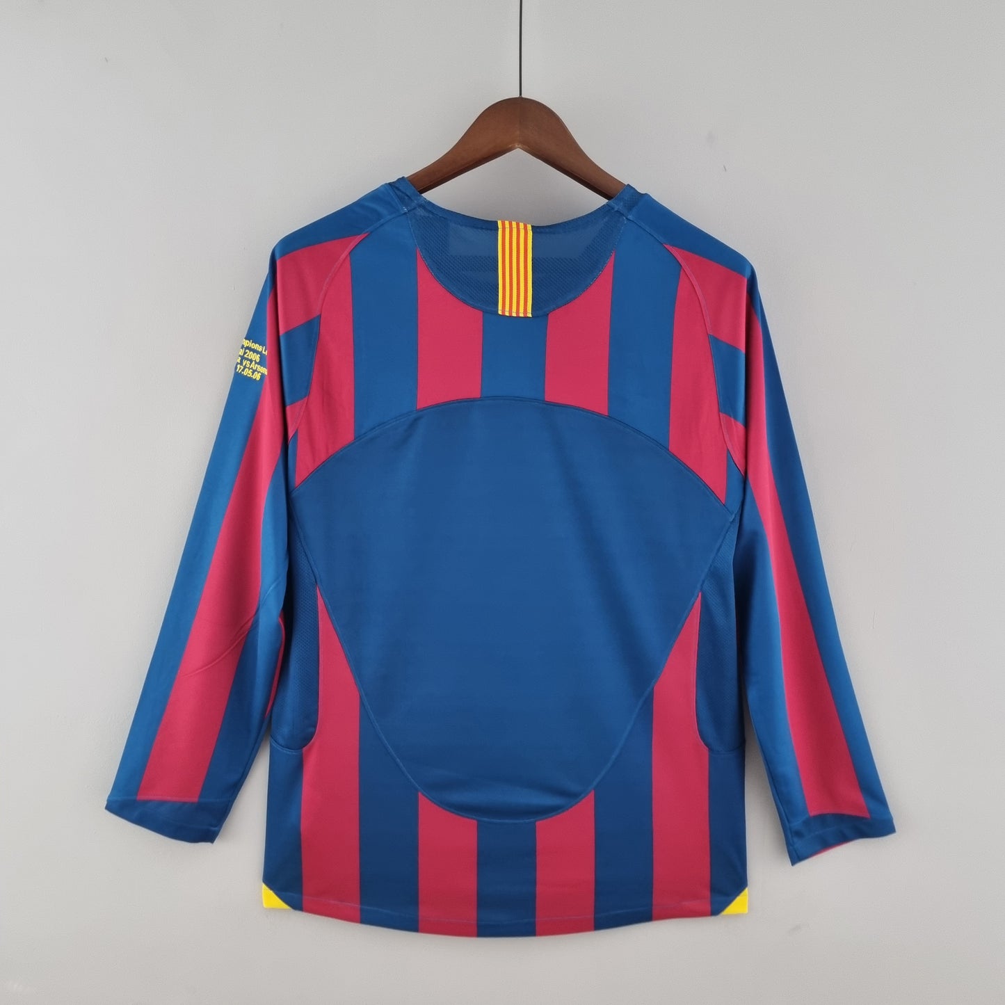 Barcelona 05/06 Home Long Sleeve