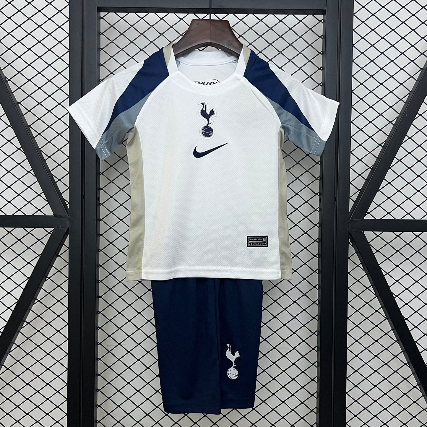 Spurs 25/26 Home