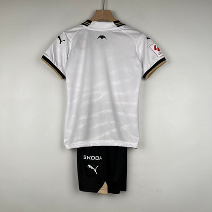 Valencia 23/24 Home