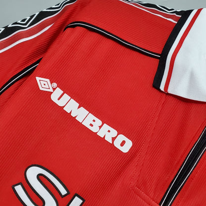 Manchester United 98/99 Home