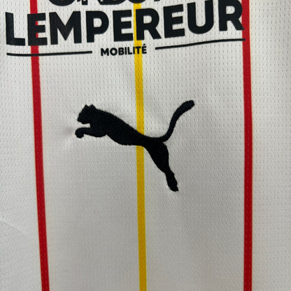 Lens Third Away 24/25
