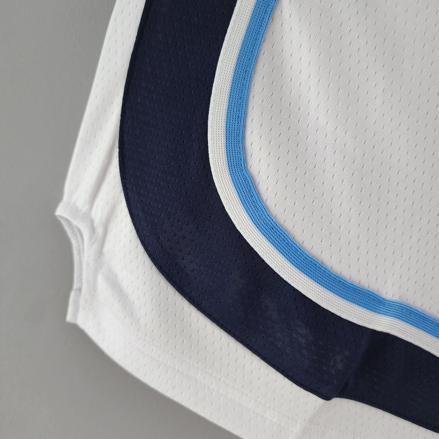 Memphis Grizzlie White