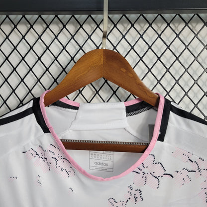 DC United Away 23/24