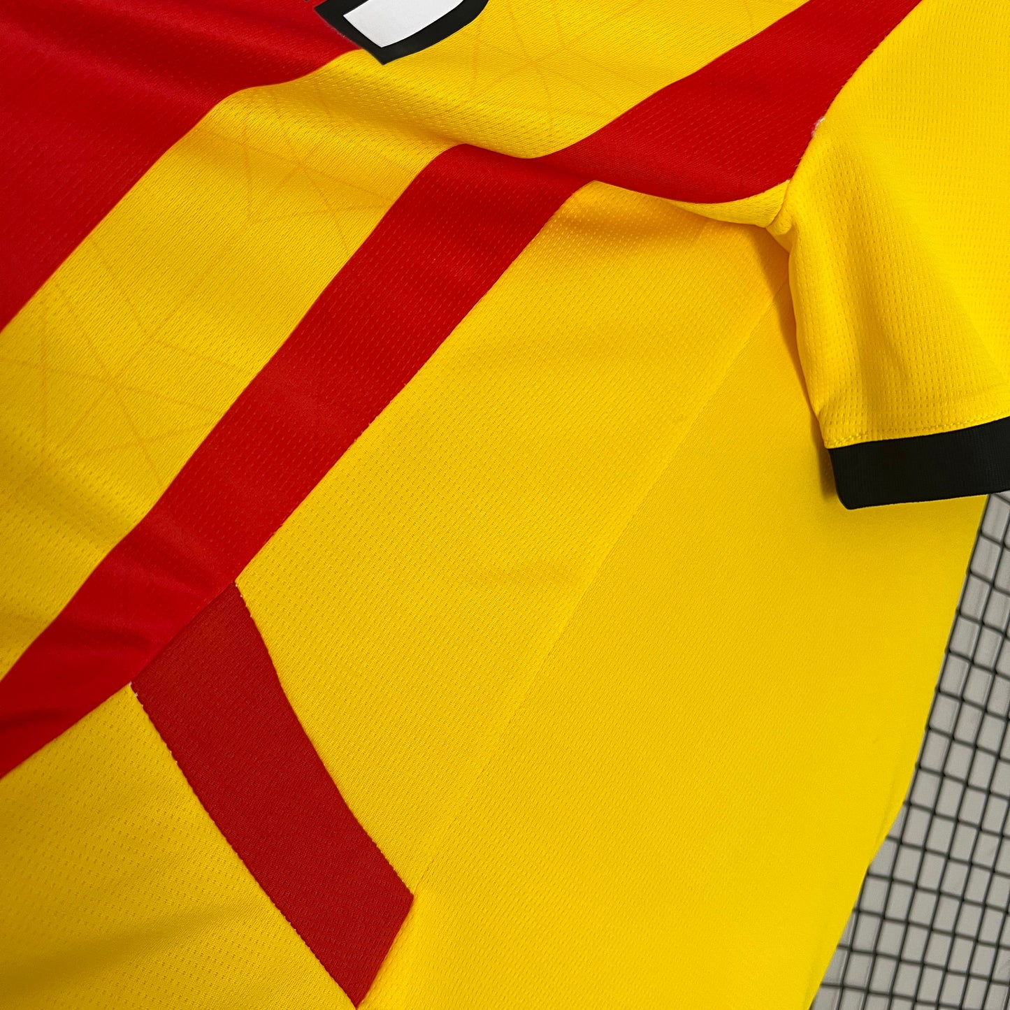 Lens Home 24/25