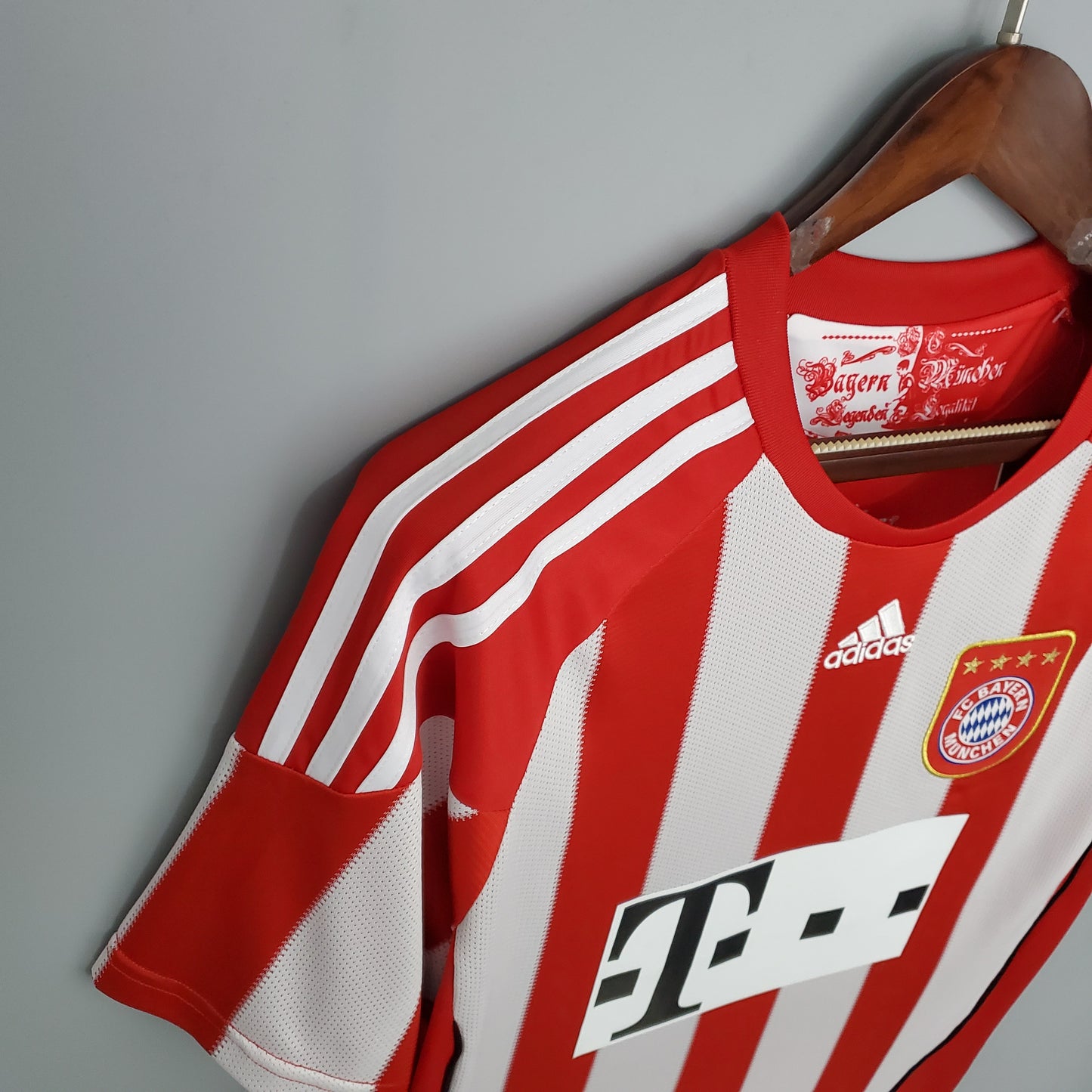 Bayern Munich 10/11 Home