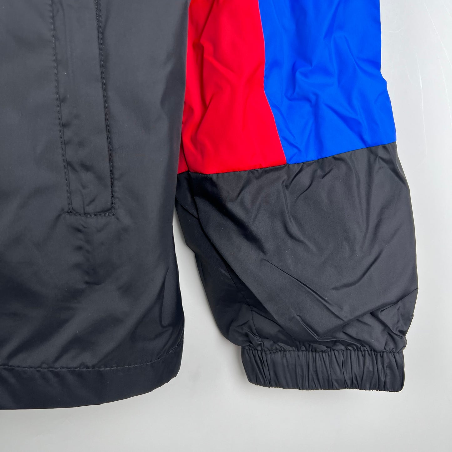 Jordan Windbreak