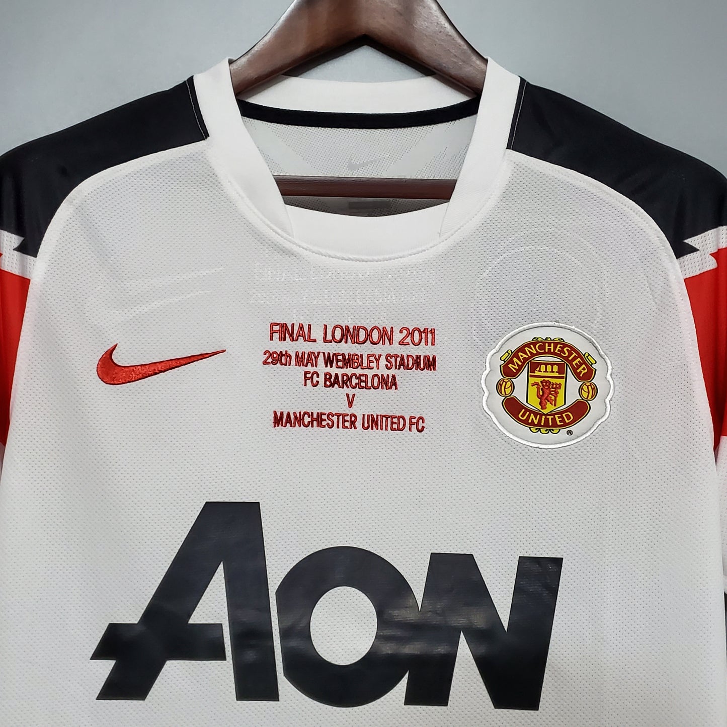 Manchester United 10/11 Champions League Version Away