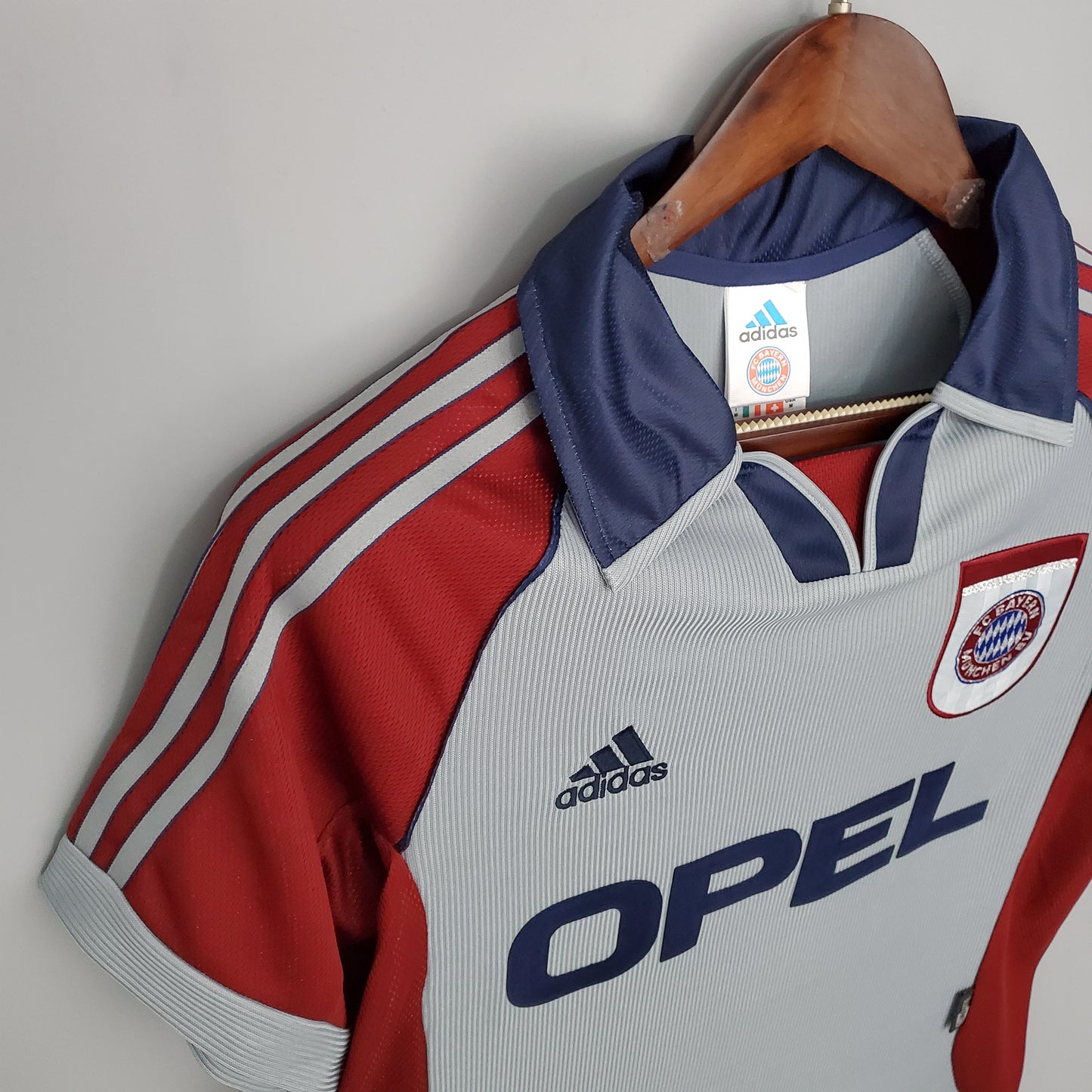 Bayern Munich 98/99 Away