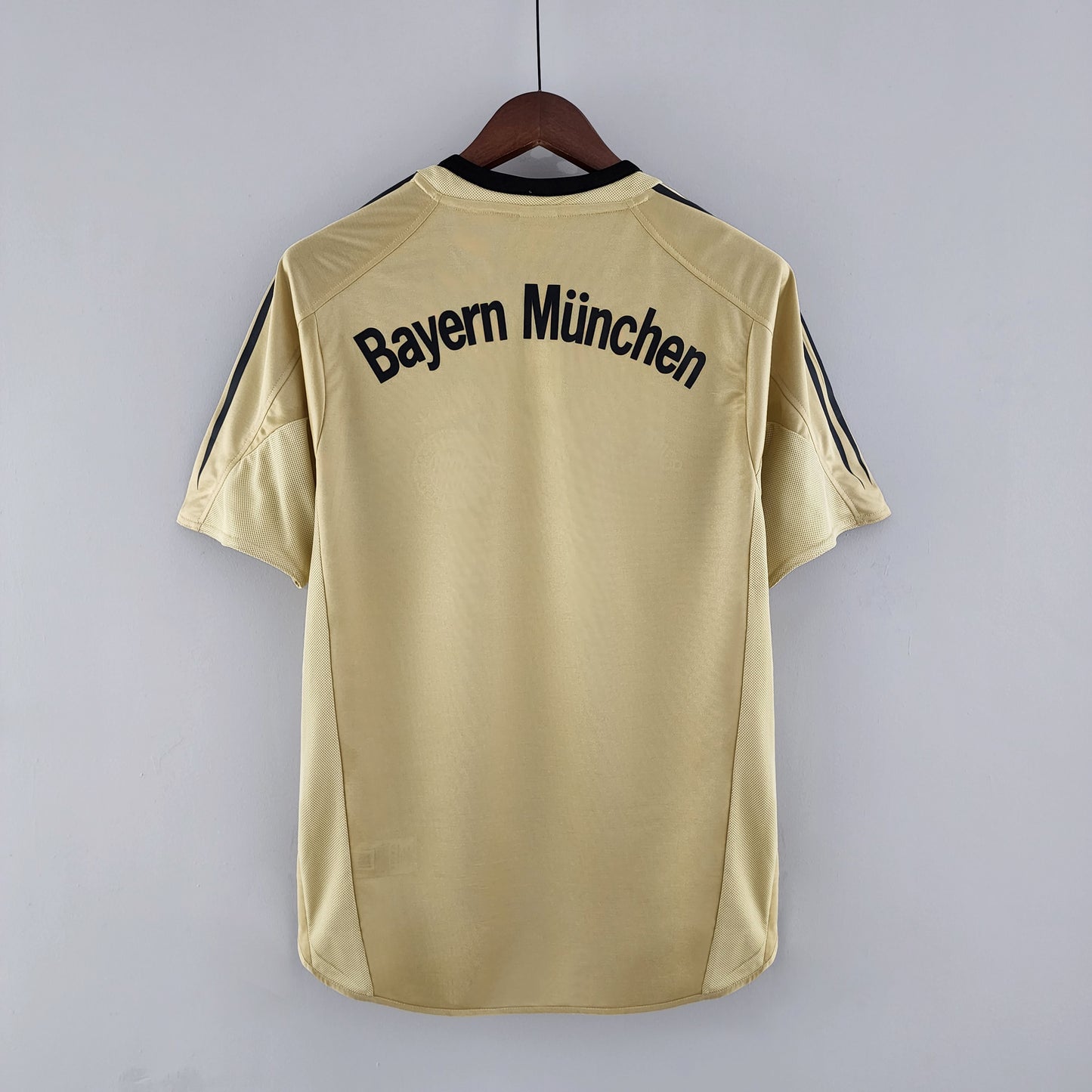 Bayern Munich 05/04 Away