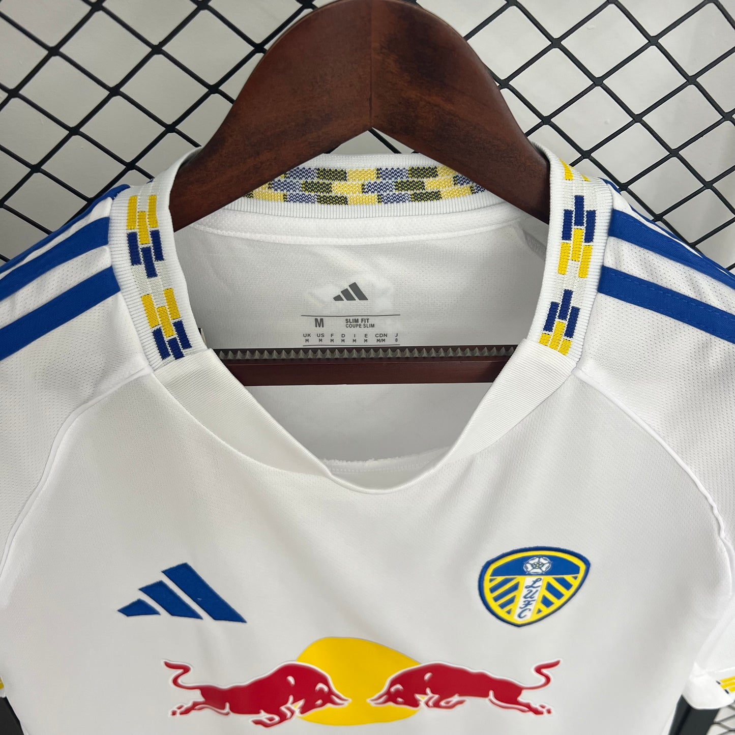 Leeds 25/26 Home