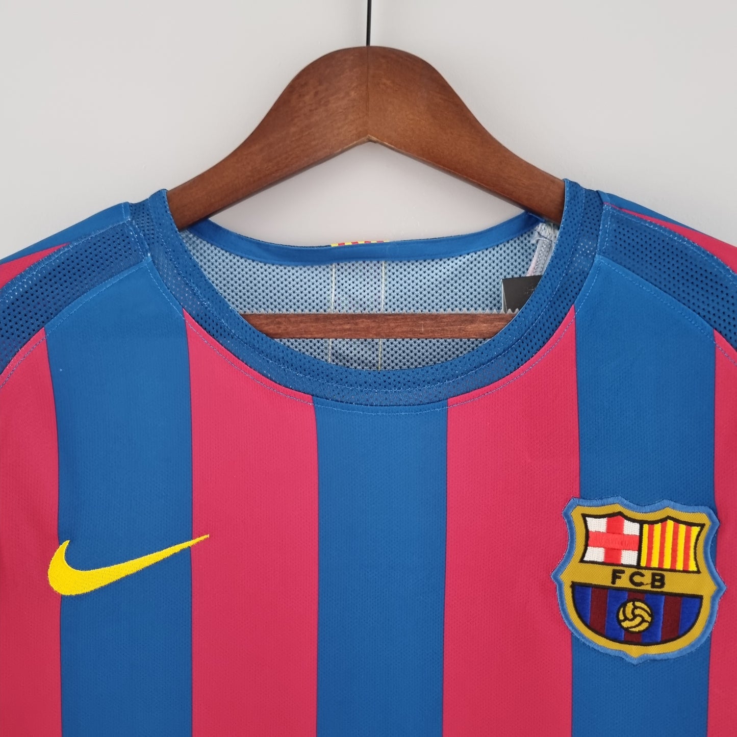 Barcelona 05/06 Home Long Sleeve