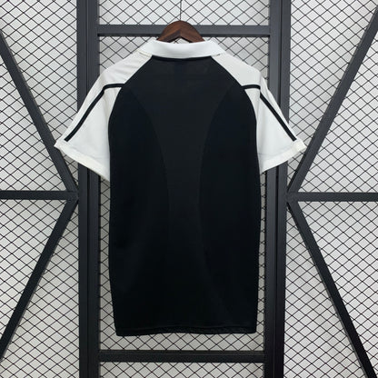Real Madrid 01/02 Away