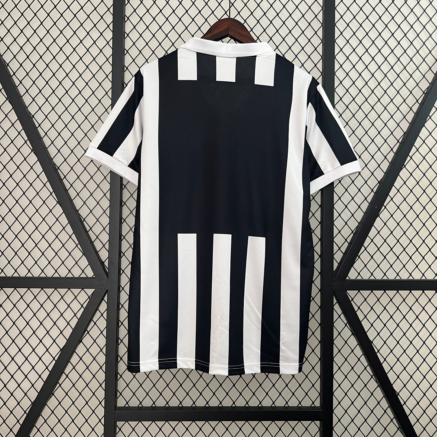 Juventus Home 84/85