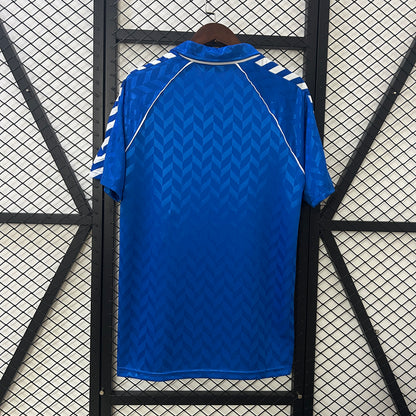 Real Madrid 86/87 Away