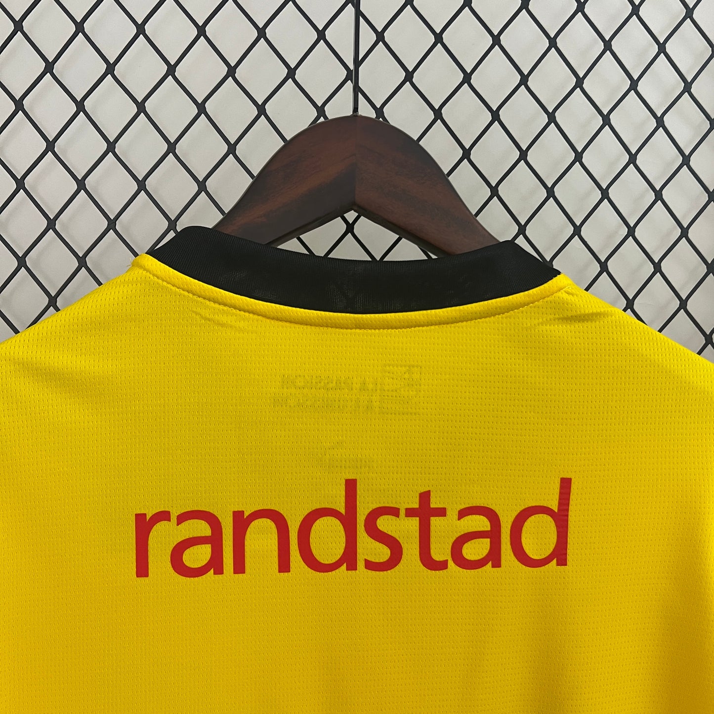 Lens Home 24/25