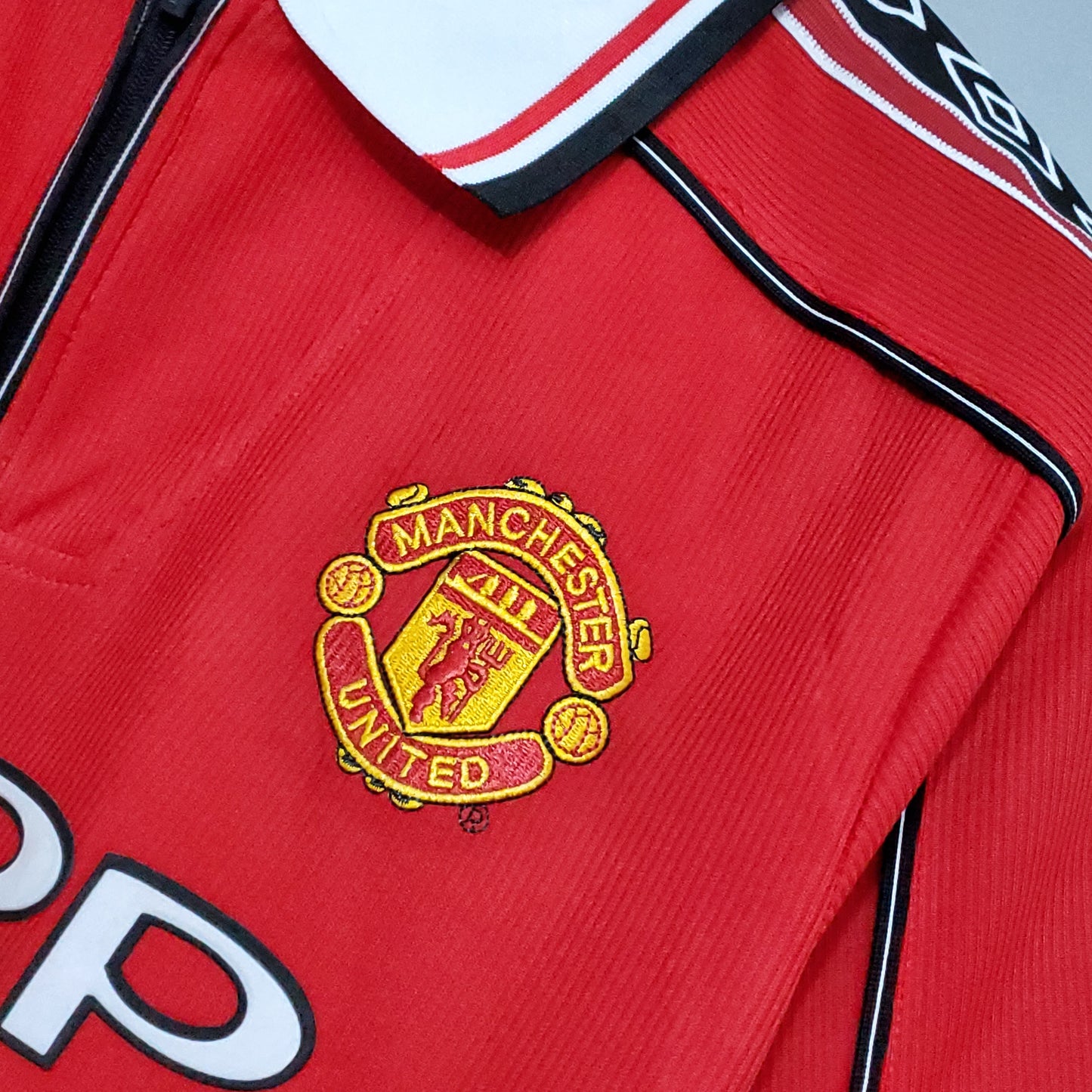Manchester United 98/99 Home