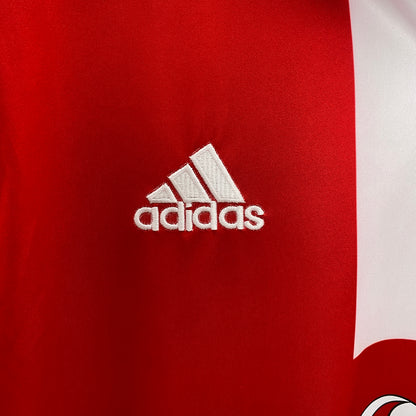 Benfica Home 04/05