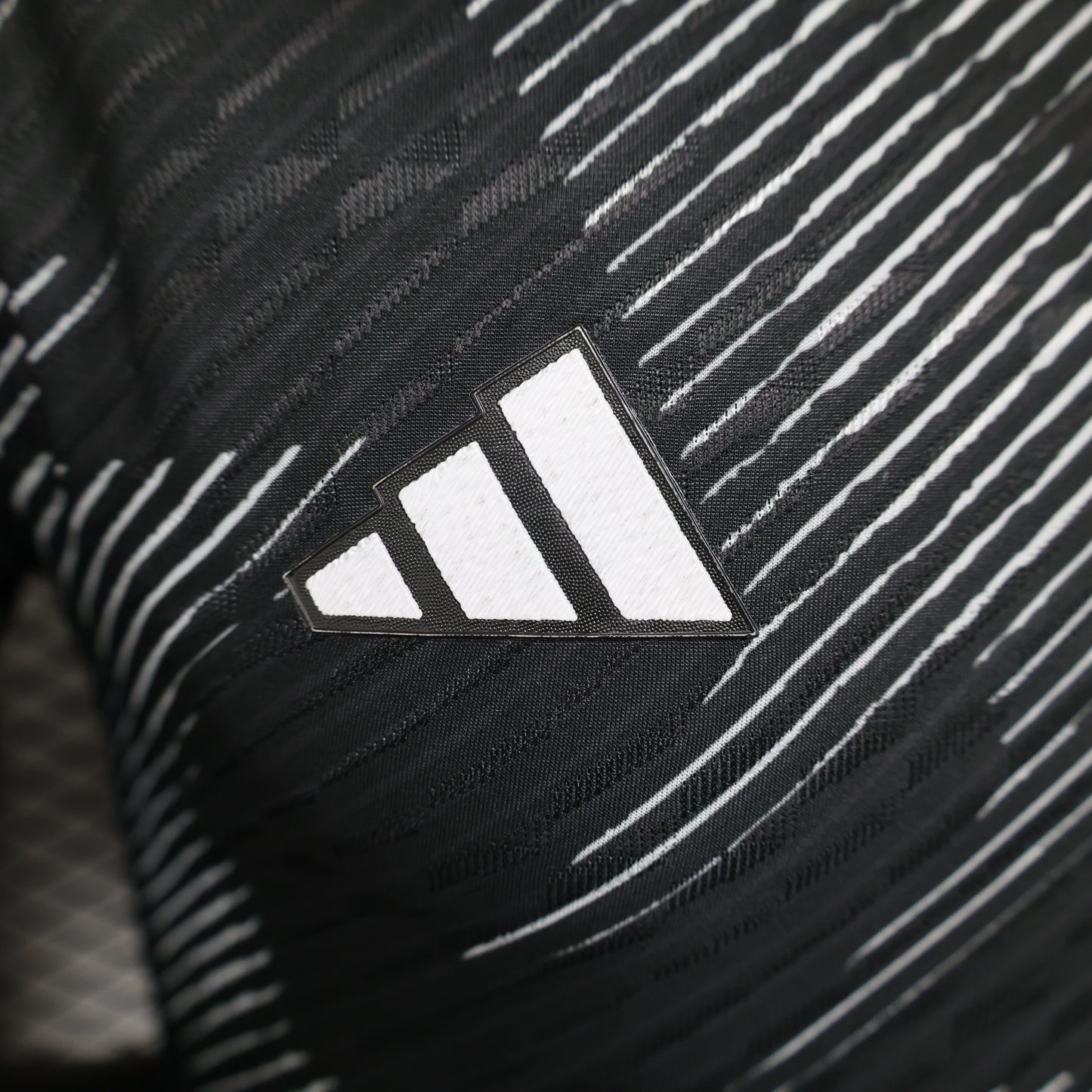 Japan 2023 Special Edition Black