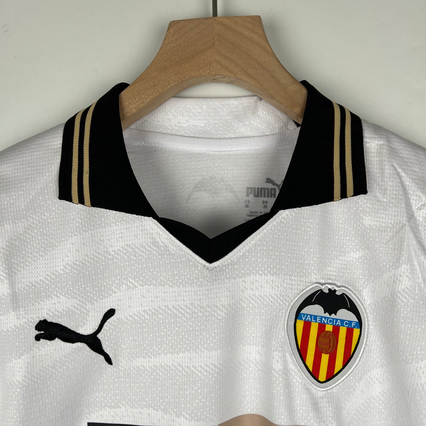 Valencia 23/24 Home