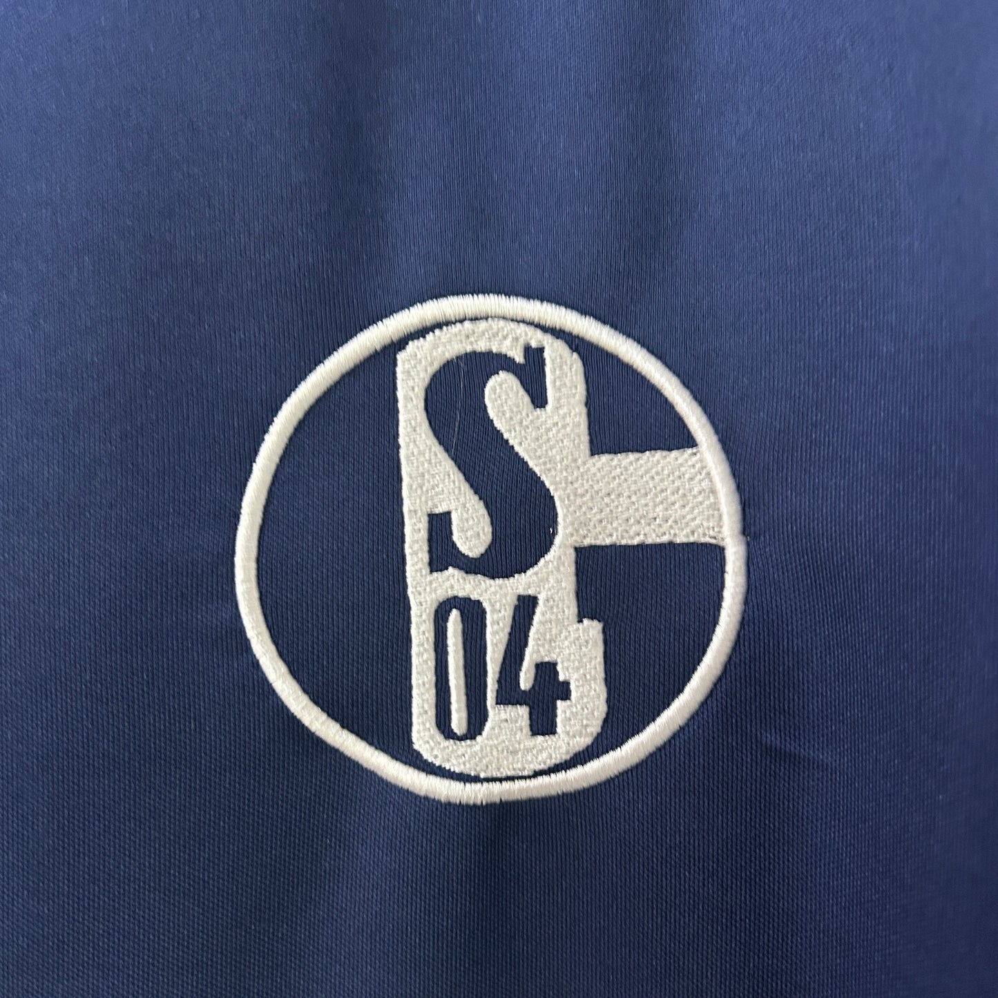 Schalke 04 10/11 Away