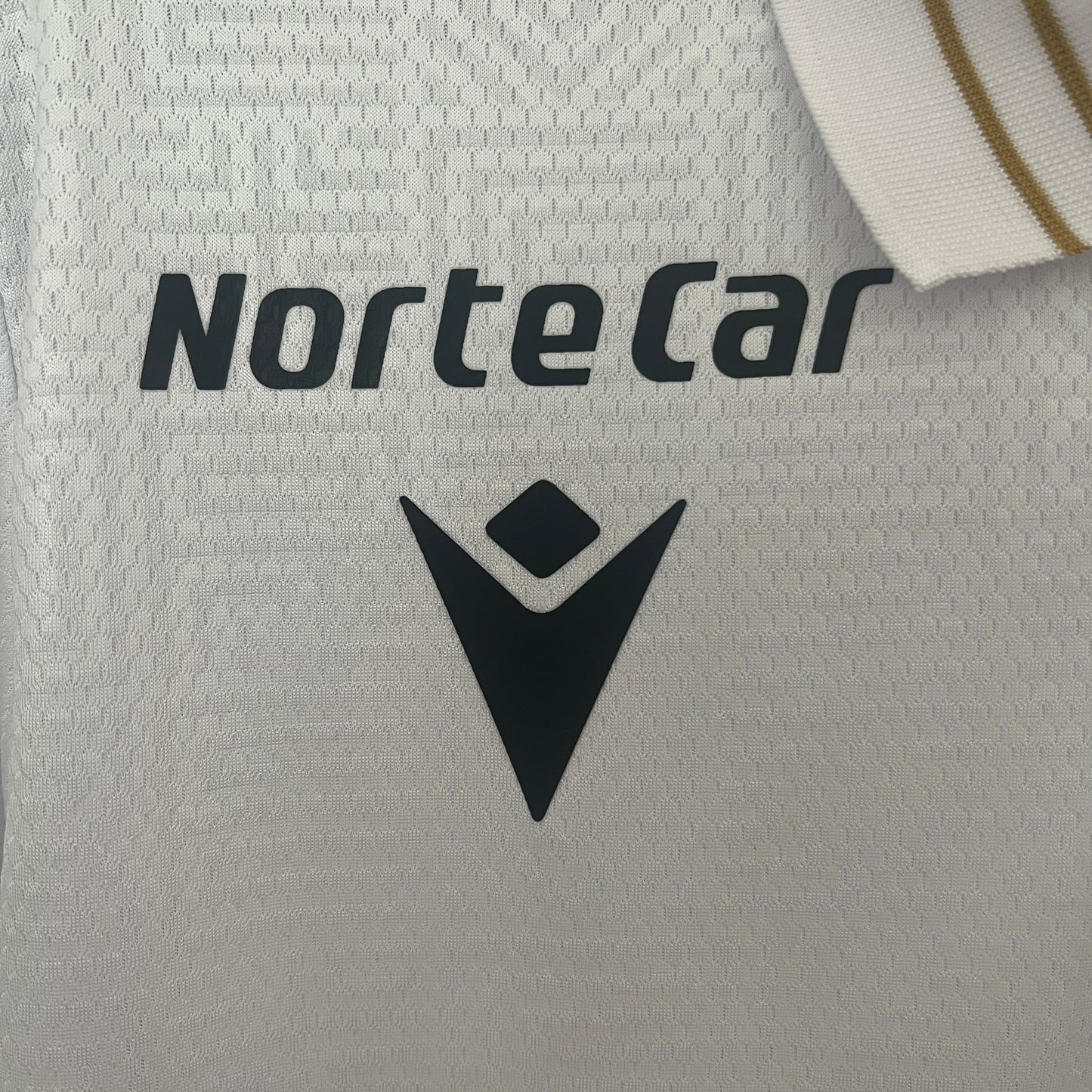 Vitória Guimarães Home 24/25