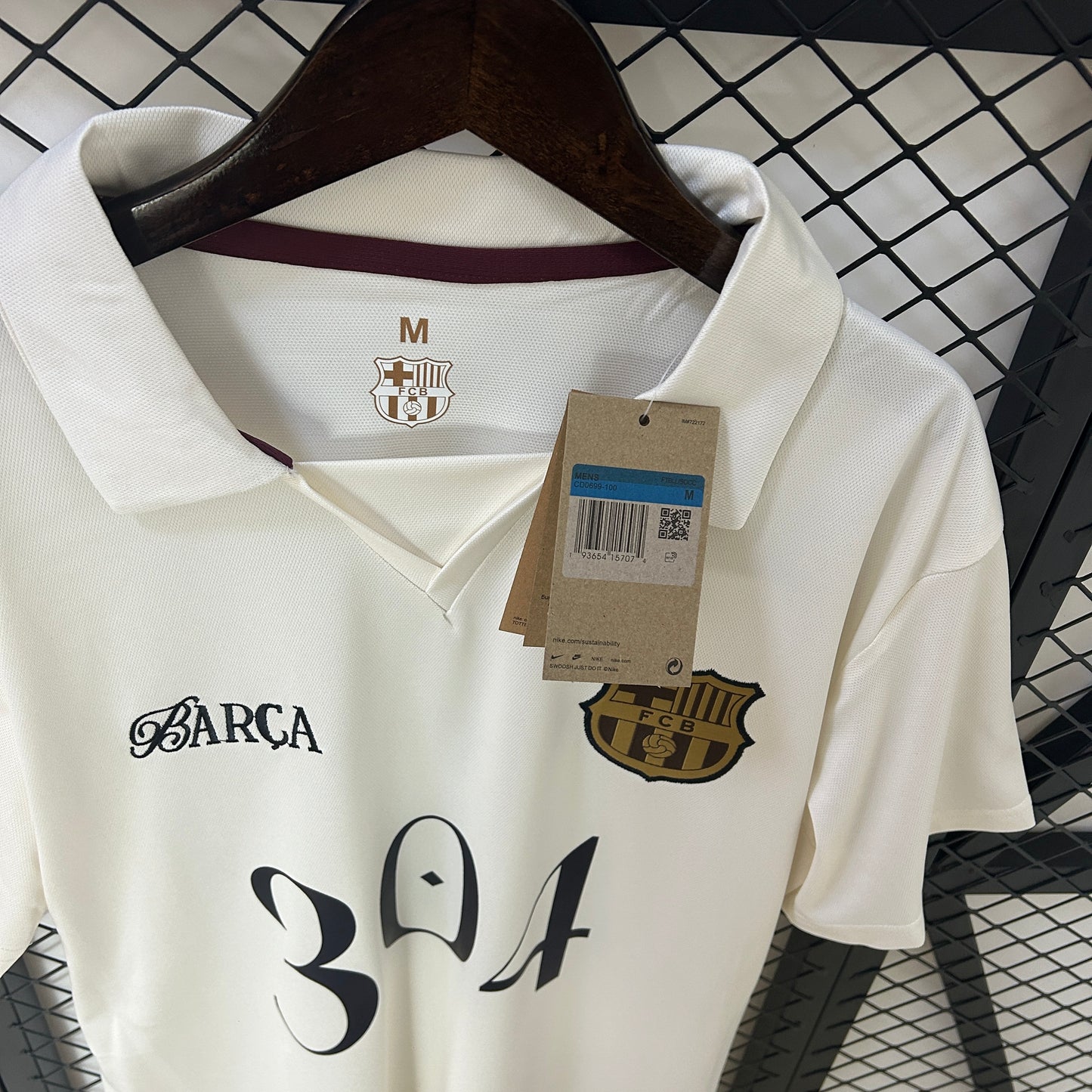 FC Barcelona 304 | White