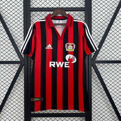 Leverkusen 01/02 Home