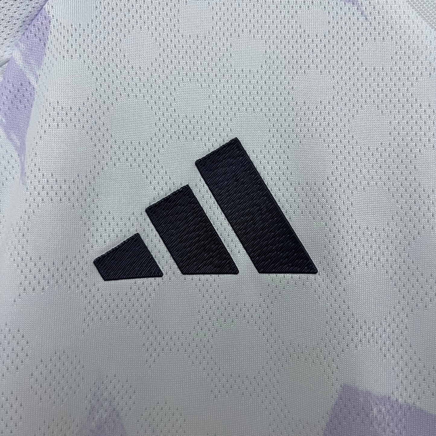 Manchester United 25/26 Away