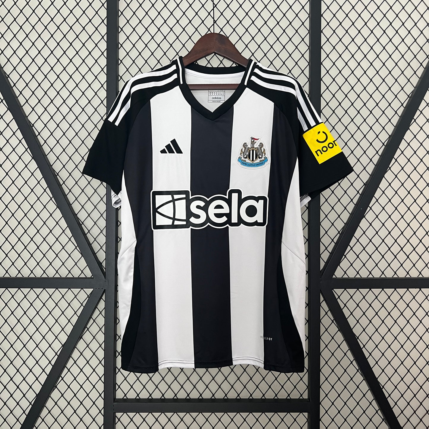 Newcastle United Home 24/25