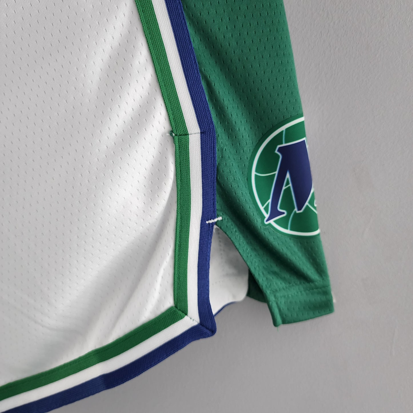 Dallas Mavericks White | 75th Anniversary