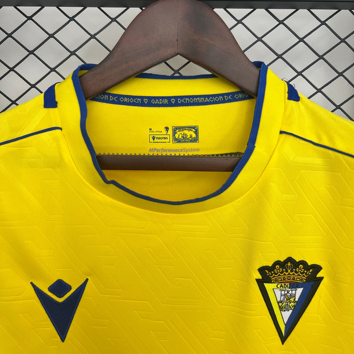 Cadiz 25/26 Home