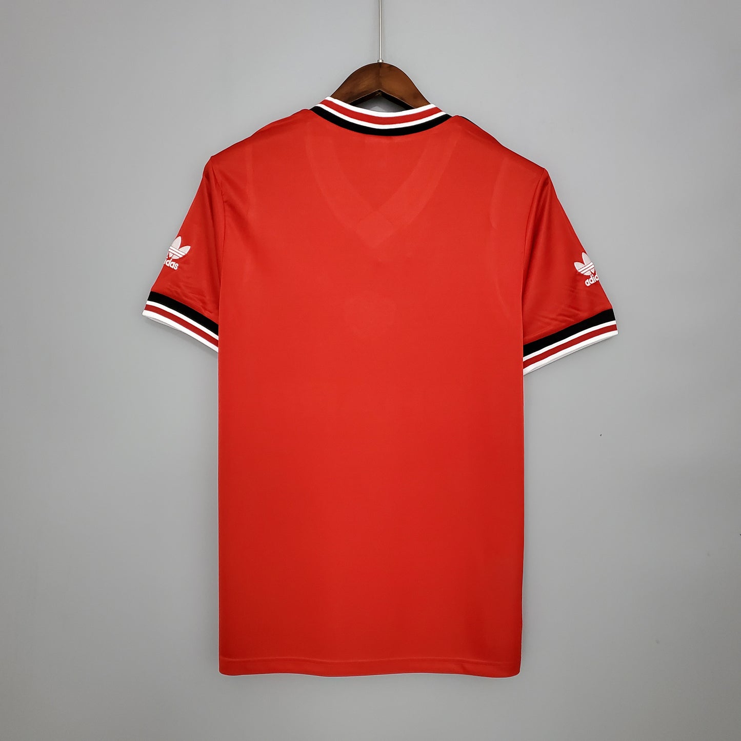 Manchester United 85/86 Home