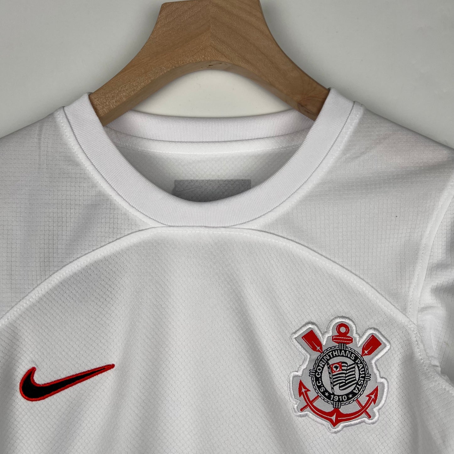 Corinthians 23/24 Home