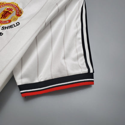Manchester United 1983 Away