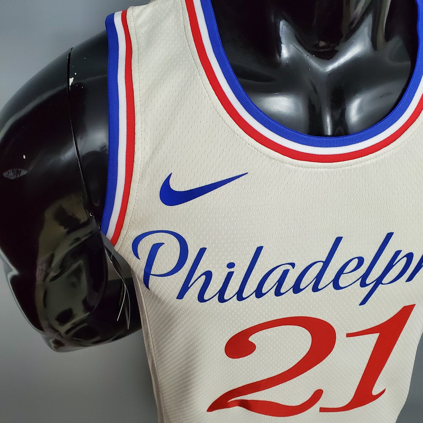 Philadelphia 76ers Egg White | Retro Edition