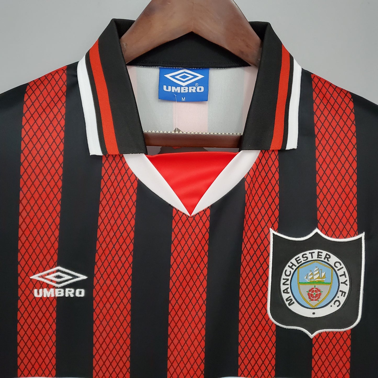 Manchester City 94/96 Away