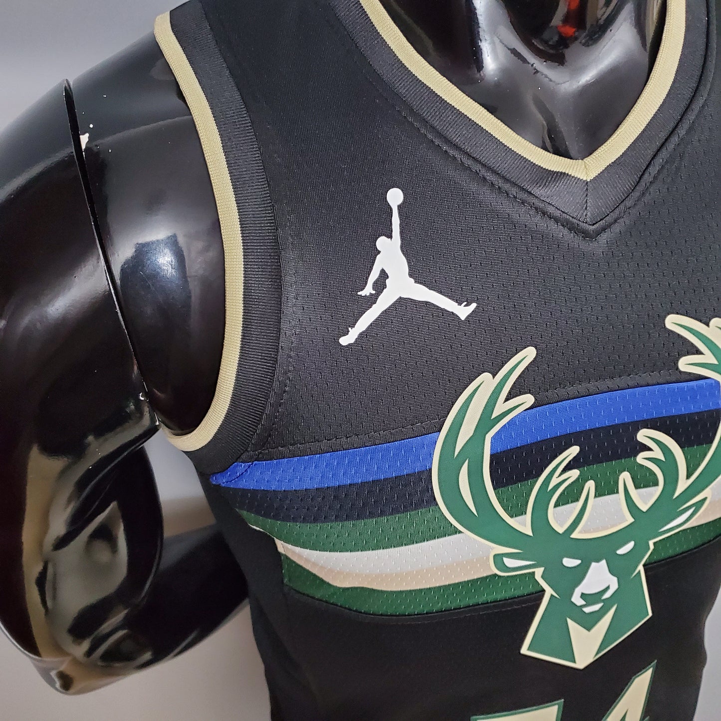 Milwaukee Bucks Black
