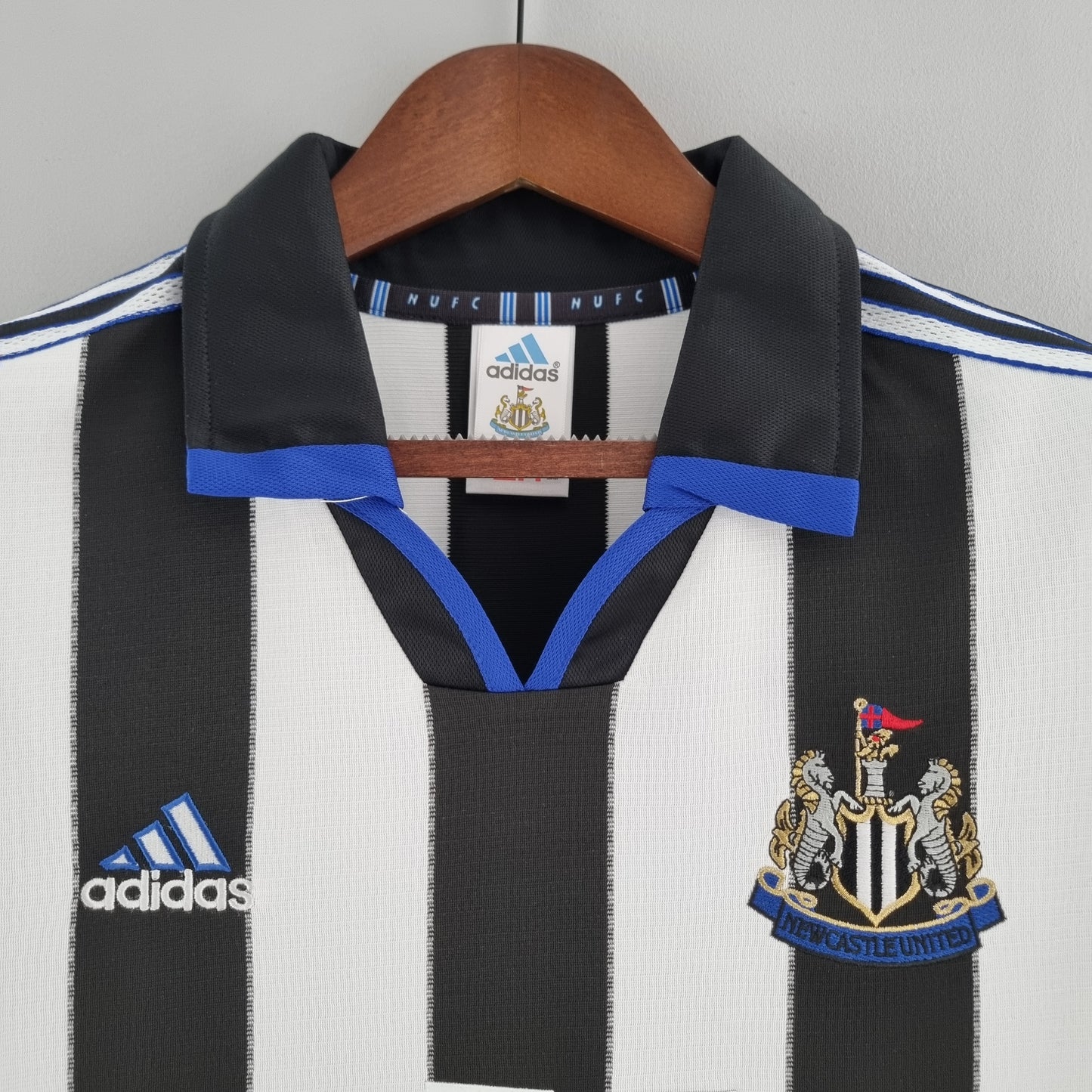 Newcastle United Home 00/01