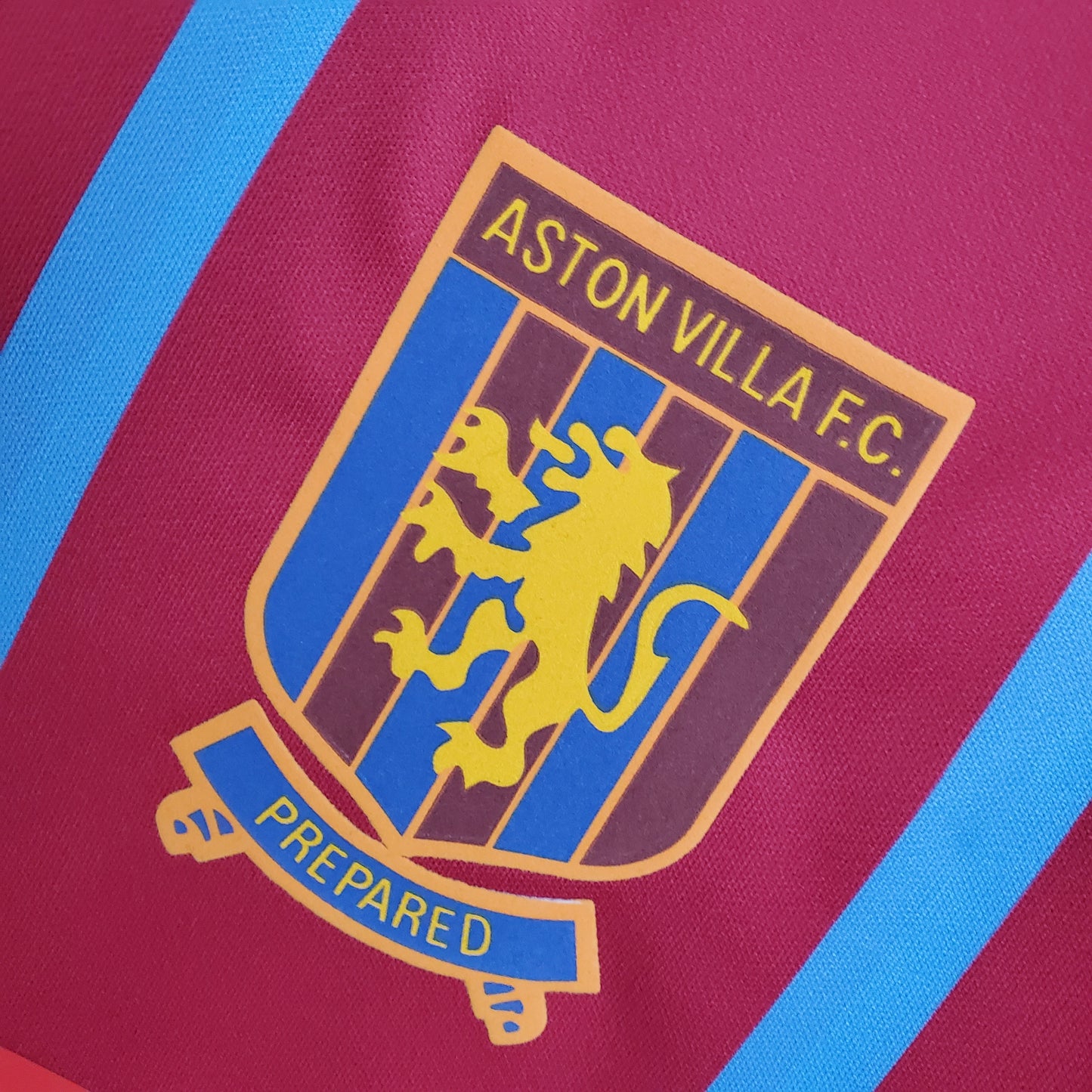Aston Villa 93/95 Home