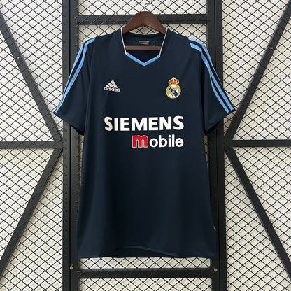 Real Madrid 03/04 Away