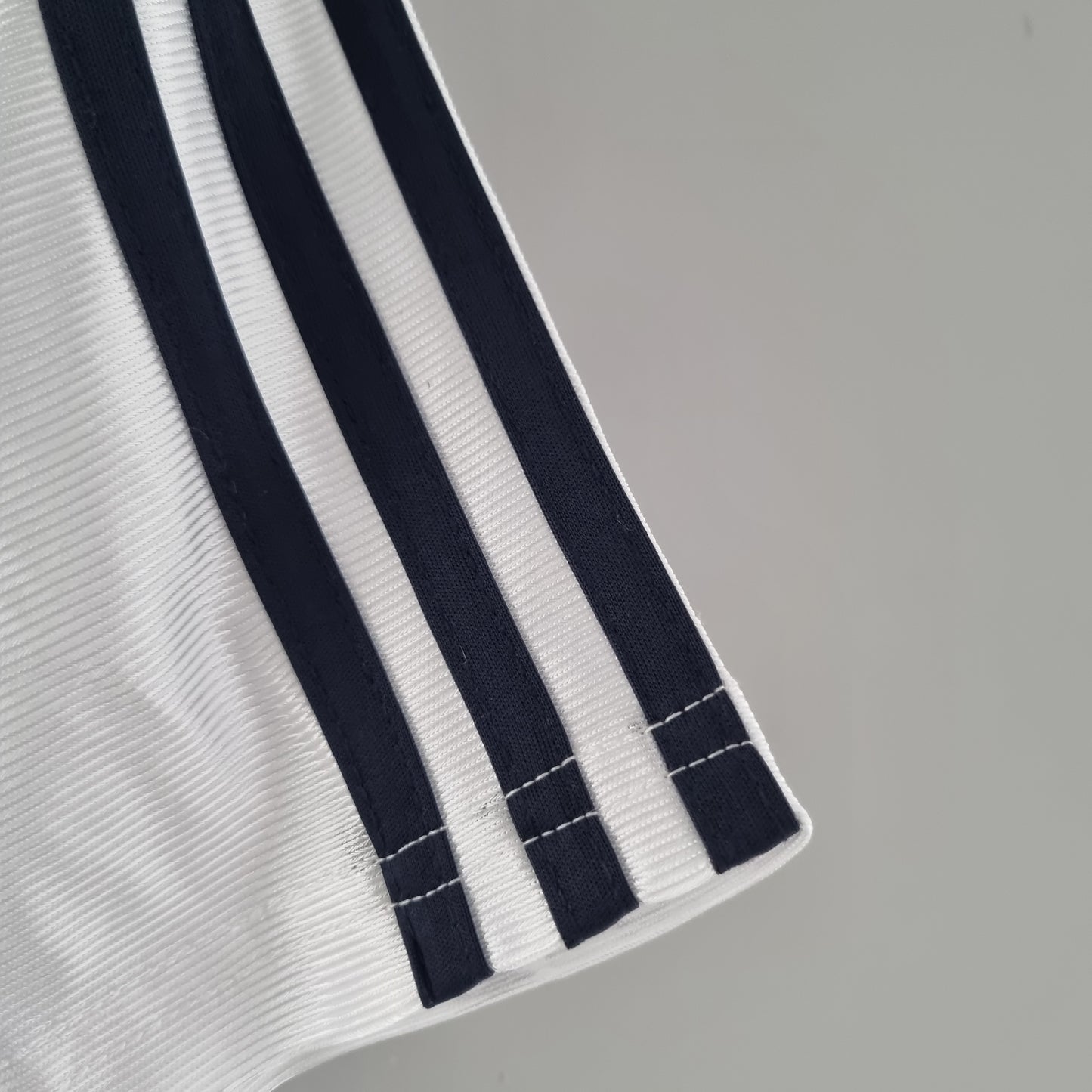 Real Madrid 2000 Home