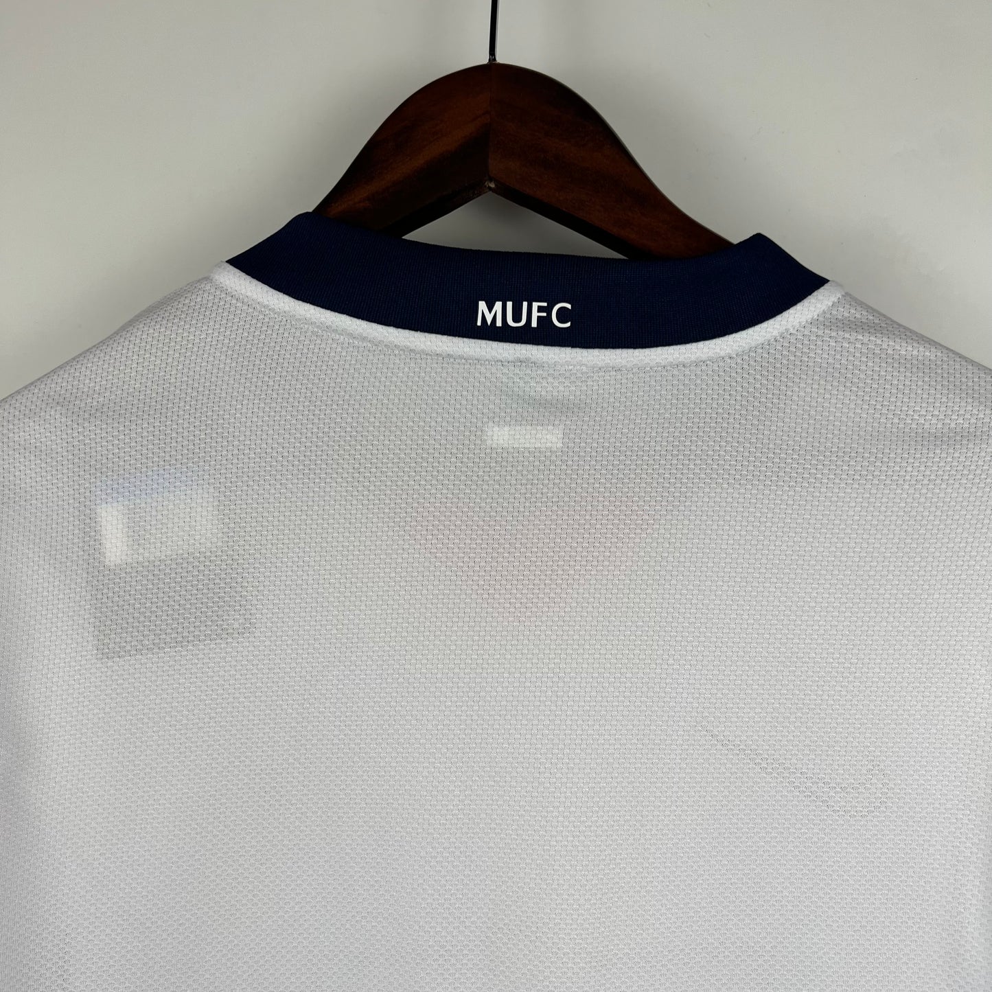 Manchester United 07/08 White Long Sleeve