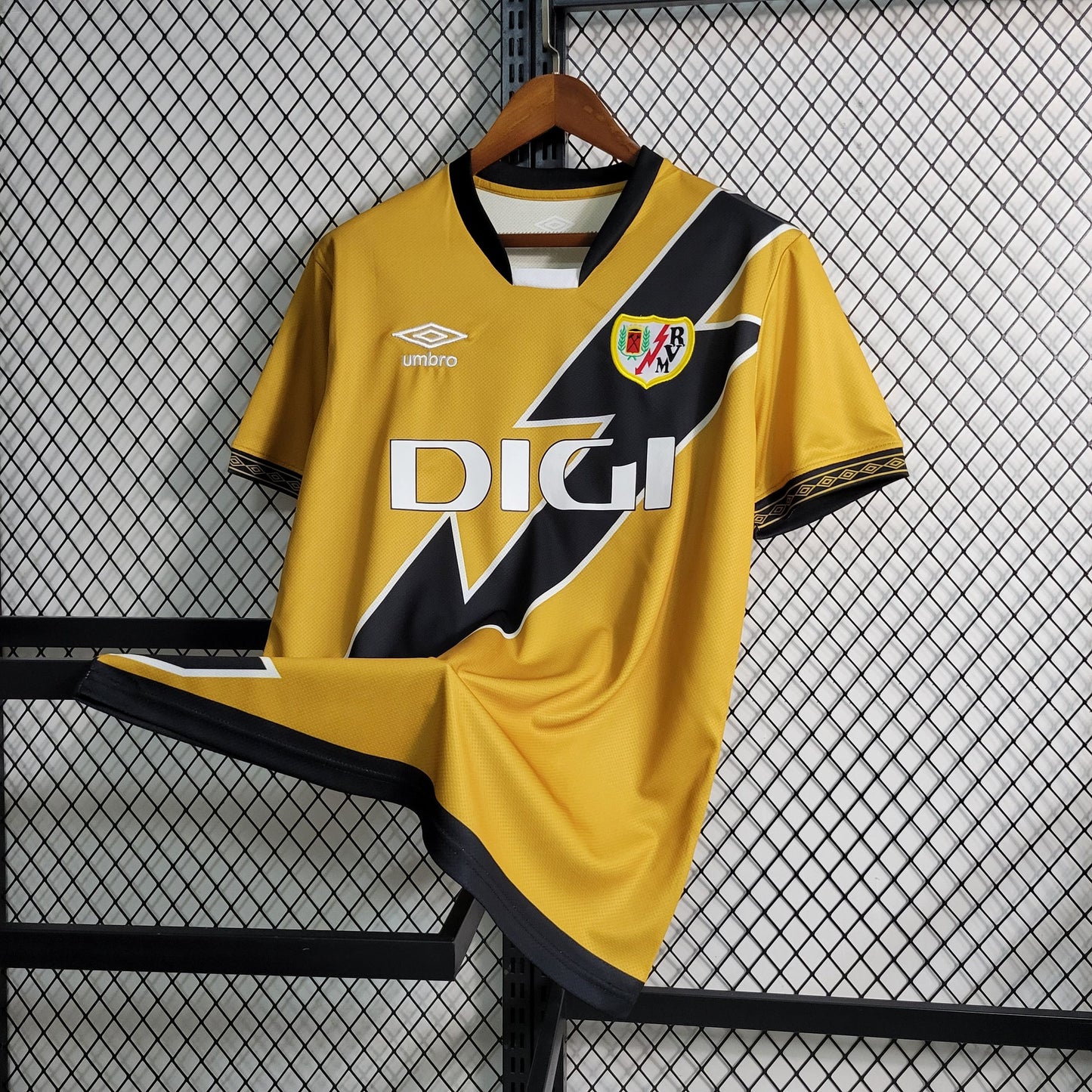 Rayo Valecano Away 23/24