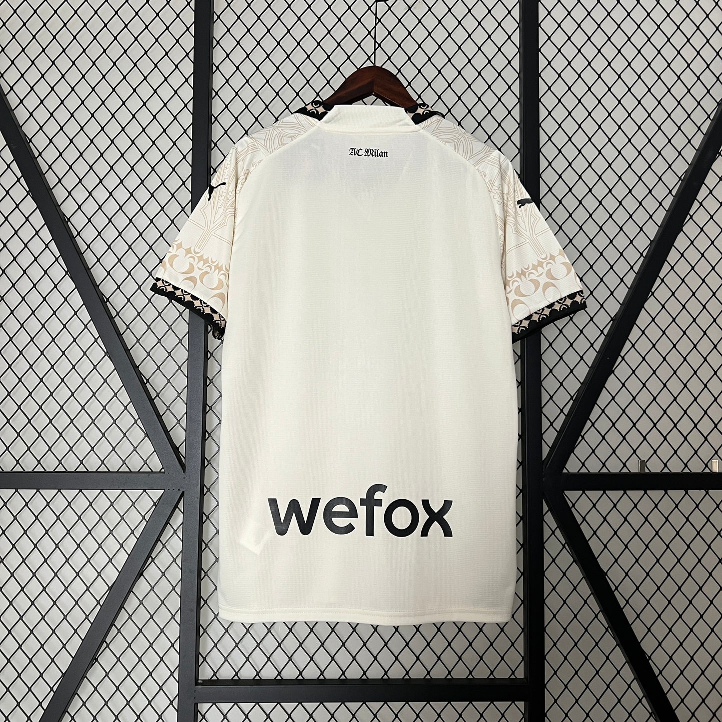 AC Milan Fourth 23/24 | Beige