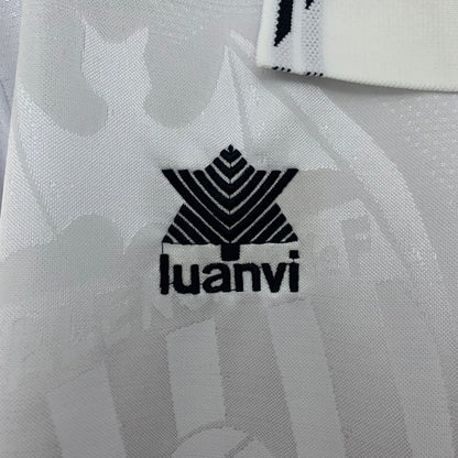 Valencia 99/00 Home