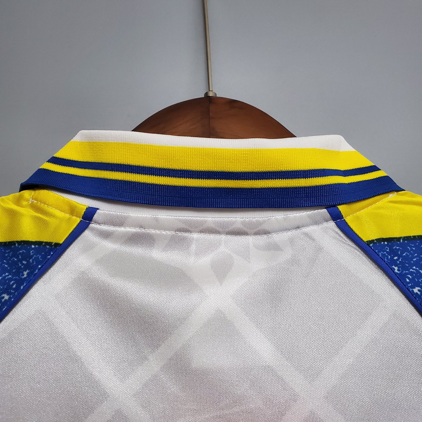 Parma 95/97 | White