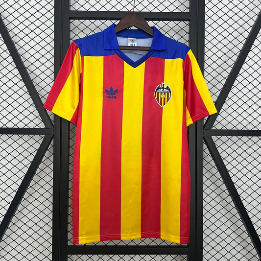 Valencia 80/82 Home