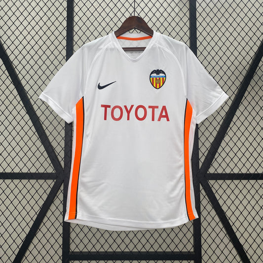 Valencia Home 06/07