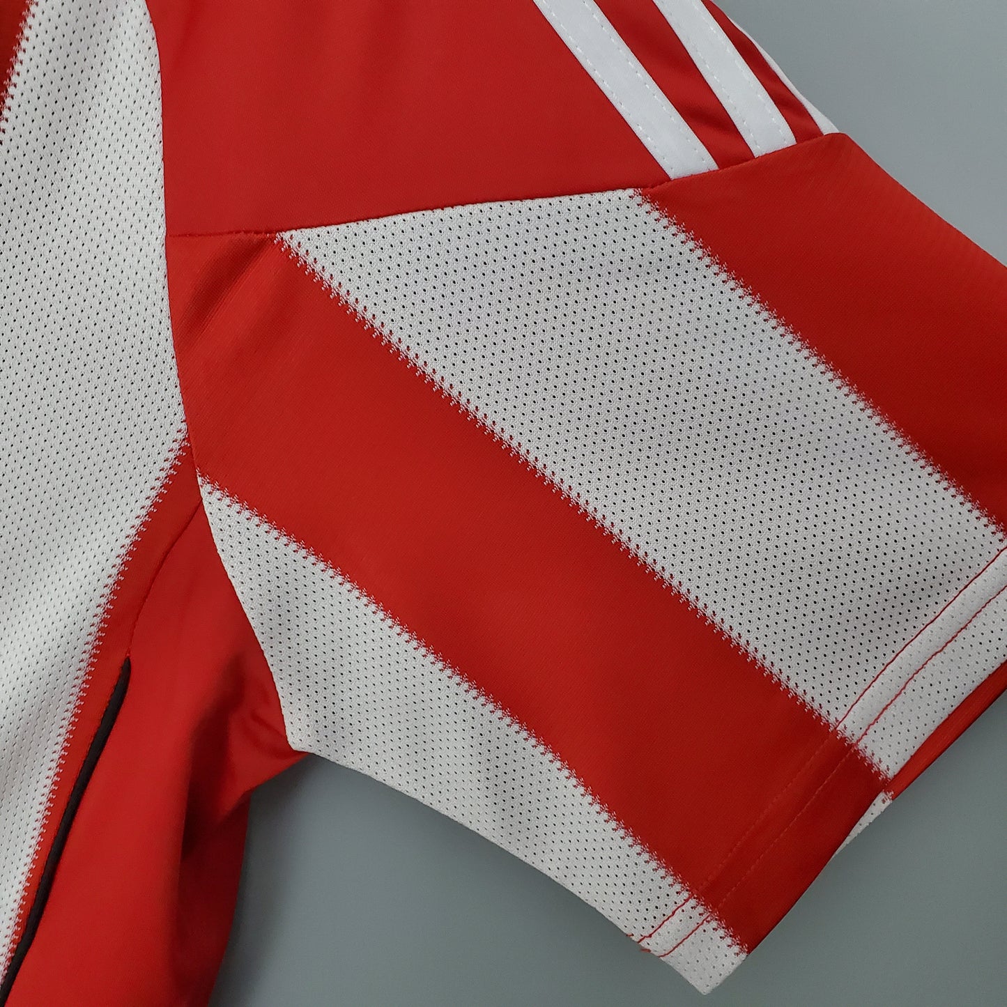 Bayern Munich 10/11 Home