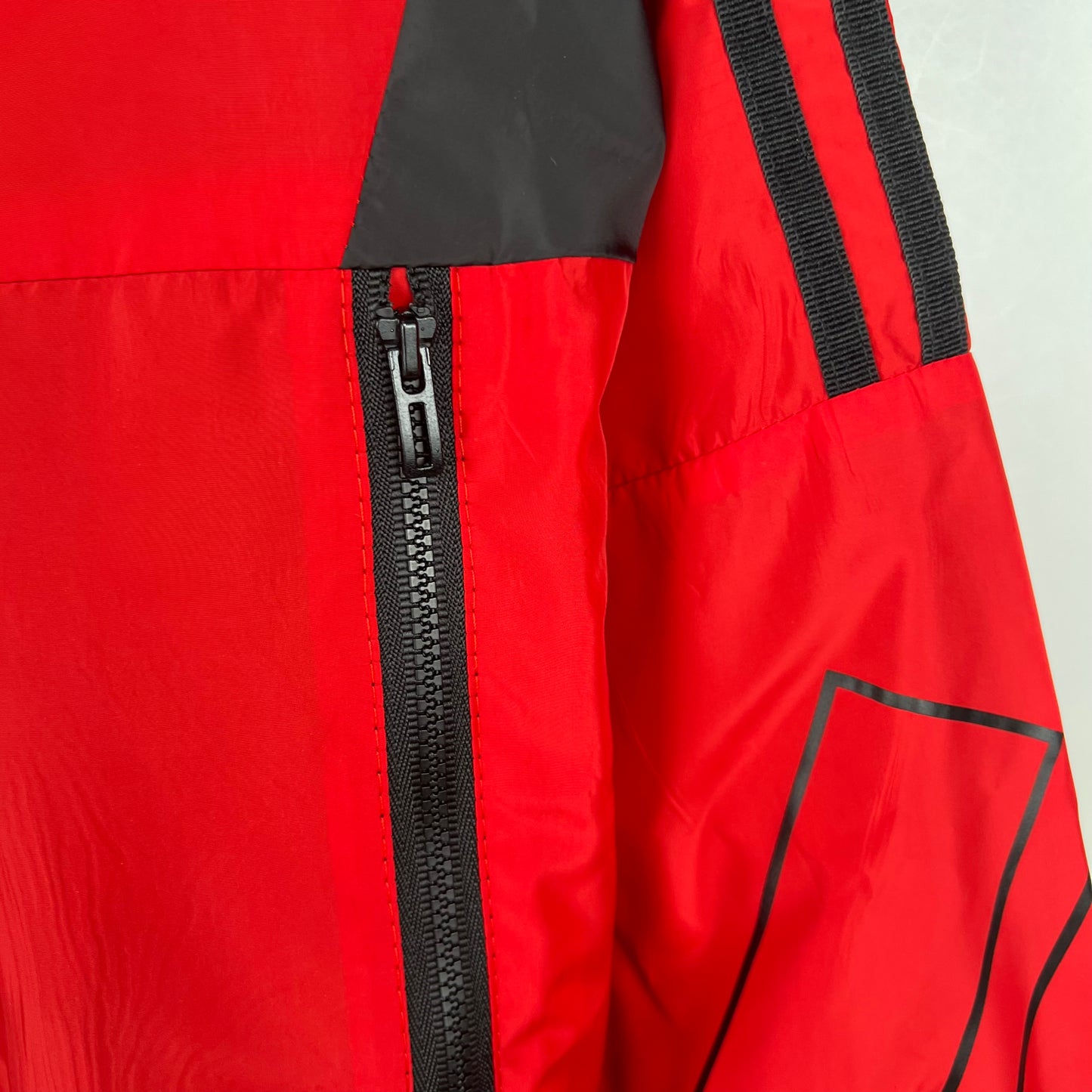 Adidas Windbreak